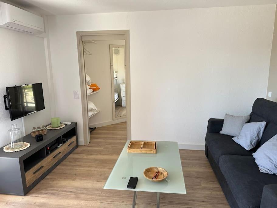 Appartement En Etage, Front De